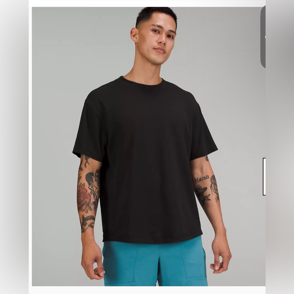 NWT!! Lululemon Relaxed-Fit Short Sleeve Shirt